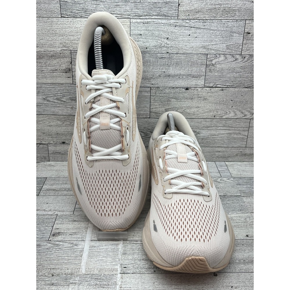 Brooks Adrenaline GTS‎ 23 Shoes Womens Size 11 Beige Tan Cushion Support Running